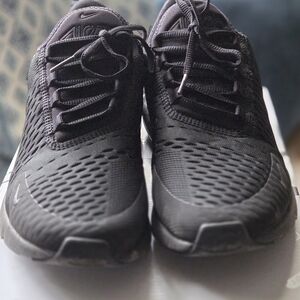 Nike Women's Size 9 1/2 Black Athletic Sneakers